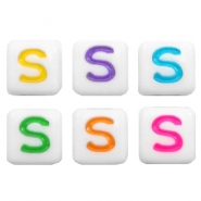 Letterkralen van acryl letter S Multicolour-wit
