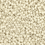 Miyuki kralen delica's 11/0 Opaque luster linen beige DB-261