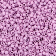 Miyuki kralen delica's 11/0 Duracoat opaque dyed crocus purple DB-2136