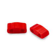 Miyuki kralen half tila 5x2.3mm Opaque red HTL-408