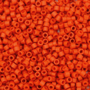 Miyuki kralen delica's 11/0 Opaque semi frosted dyed cinnabar red DB-795