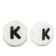 Letterkralen van keramiek K White-black