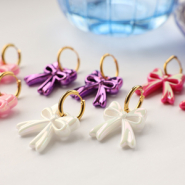 Nieuw NEW! Strik bedels en hartjes oorbellen van acryl