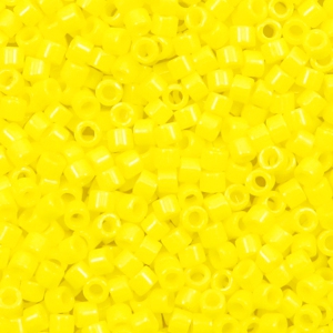 Miyuki kralen delica's 11/0 Opaque yellow