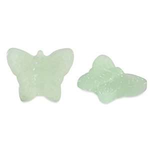 Glaskralen vlinder Milky green