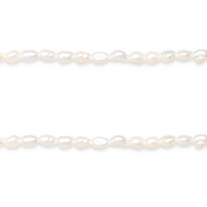BQ Zoetwaterparels nugget 6x4mm Natural white