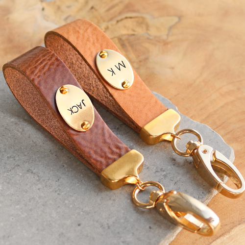 Gepersonaliseerde sieraden en accessoires van top kwaliteit leer