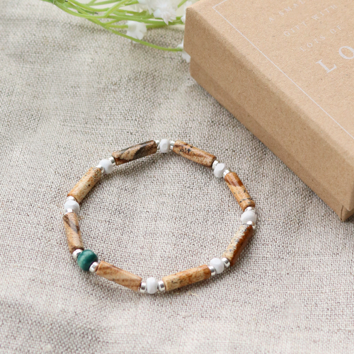 Ga aan de slag met hout kralen en maak prachtige armbanden
