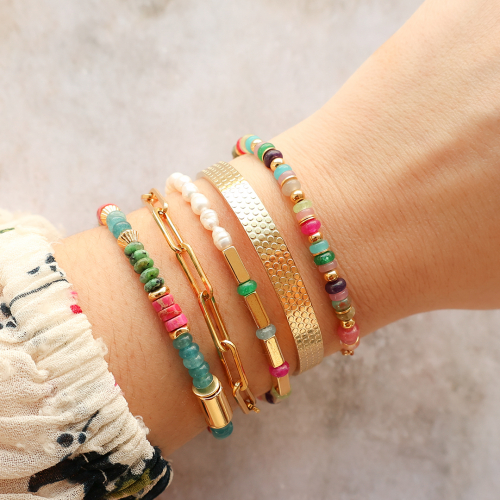 Zo ontwerp je een armbanden collectie met natuursteen kralen