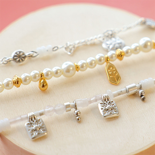 Sieraden inspiratie met DQ metalen bedels