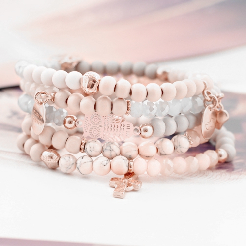 Dromerige sieraden voor girly girls, met shiny facetkralen!!!