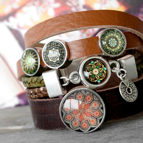 Hippe boho sieraden gemaakt met Mandala Cabochons Basic en onderdelen van DQ metaal!