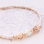 Minimalistische bloemen sieraden met roosje kralen en daisy bloemen kralen