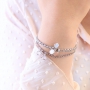 Diverse sieraden met crystal glas hangers