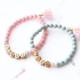 Macram&eacute; armbandjes met letterkralen van DQ metaal!