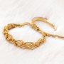 Vrolijke armbandjes met nieuw macram&eacute; draad: perfect voor het najaar!