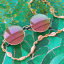Sunny days! DIY zonnebrillenkoorden met kauri schelpen, pompoms, macram&eacute; en meer!