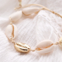Get ready for the beach! Sieraden maken met trendy kauri schelpjes!