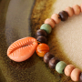 All natural! Zo maak je het perfecte armbandje met houten kralen