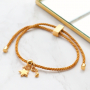 Zo maak je zelf eenvoudig bedelarmbandjes met trendy koord: