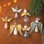 Deze winterse oorbellen en engelen kun je maken met top facet en Polaris Elements druppels: