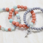 Zo maak je fantastische armbandjes met acryl kralen: