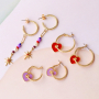 Maak vrolijke sieraden met deze trendy bedels en sloten