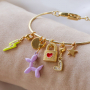 Maak vrolijke sieraden met deze trendy bedels en sloten