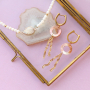 Zomerse sieraden met schelp hangers