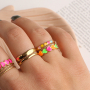 Zo draag je deze rvs ringen in vrolijke kleuren