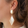 Aan de slag met gehaakte hangers voor de mooiste sieraden