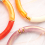Aan de slag voor een vrolijke armbanden collectie