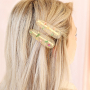Droogbloem armbanden met bijpassende haarclips