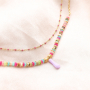 Sieraden inspiratie met kleurrijke Resin Mano fico hangers