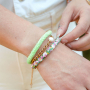 Zo verwerk je top facet oorbel onderdelen en armbanden in jouw collectie