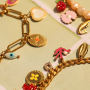 Cre&euml;er een unieke collectie met onze roestvrij stalen bedels met enamel