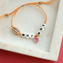 Cre&euml;er persoonlijke sieraden met keramiek letterkralen