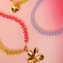 Inspiratie voor kleurrijke en vrolijke sieraden met resin beads