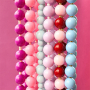 Maak een trendy sieradencollectie met ronde acryl kralen