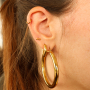 Inspiratie tijd met roestvrij stalen oorpiercings