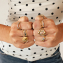 Sieraden sets cre&euml;ren met rvs ringen en bedels