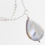 Prachtige sieraden met half edelsteen kralen voor een natuurlijke look 
