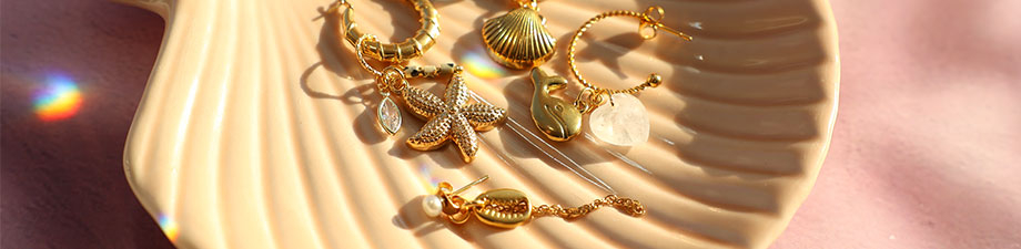 Nieuw binnen! Musthave rvs sealife bedels Nieuw binnen! Musthave rvs sealife bedels